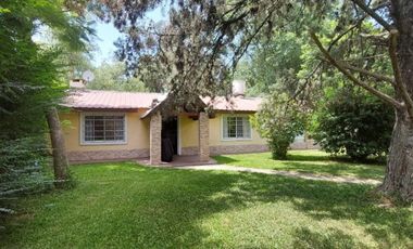 Excelente Quinta Barrio Cazador