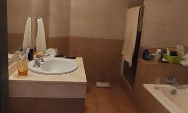 Excelente Quinta Barrio Cazador