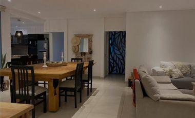 VENDO CHALET 4 AMBIENTES EN SIERRA DE LOS PADRES