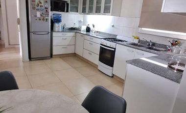 Departamento tres ambientes en venta