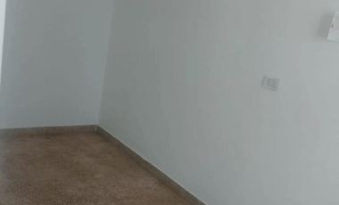 DEPARTAMENTO DE DOS AMBIENTES A MTS ED LA ESTACION DE VILLA ADELINA,