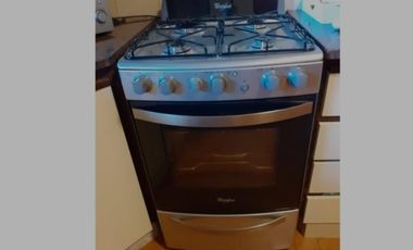 VENDO CHALET 5 AMB CON GARAGE PASANTE Y QUINCHO