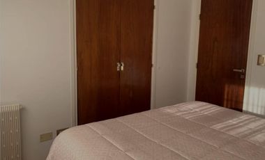 VENDO CHALET 5 AMB CON GARAGE PASANTE Y QUINCHO
