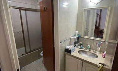 Excelente triplex en centro de San Martin.