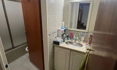 Excelente triplex en centro de San Martin.