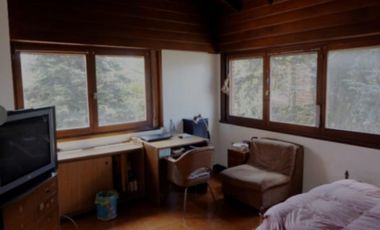 VENDO CASA 7 AMBIENTES