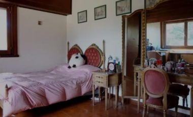 VENDO CASA 7 AMBIENTES