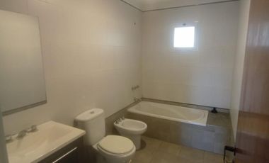 Excelente propiedad 3 ambientes en alquiler,Gobernador Udaondo 4125, &quotRincón de Leloir" (Villa Udaondo) - Ituzaingó