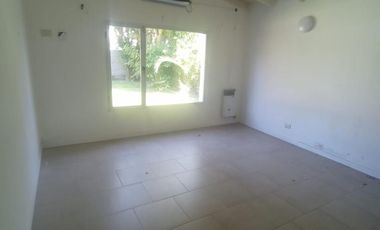 Excelente propiedad 3 ambientes en alquiler,Gobernador Udaondo 4125, &quotRincón de Leloir" (Villa Udaondo) - Ituzaingó