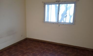 Casa 3 Ambientes EN ALQUILER, Santa Teresa 1200, Morón