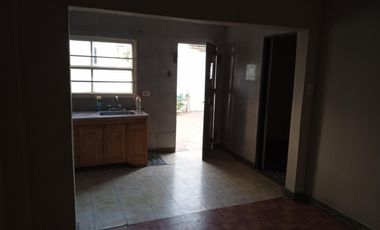 Casa 3 Ambientes EN ALQUILER, Santa Teresa 1200, Morón