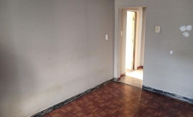 Casa 3 Ambientes EN ALQUILER, Santa Teresa 1200, Morón