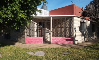 Casa 3 Ambientes EN ALQUILER, Santa Teresa 1200, Morón