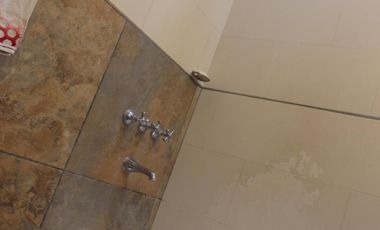 EXCELENTE CHALET 6 AMBIENTES