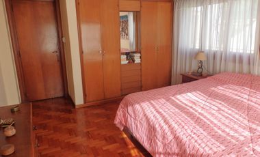 EXCELENTE CHALET 6 AMBIENTES