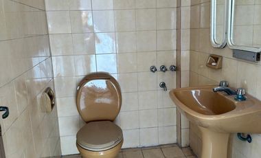 VENTA - CASA CON GALPON o LOCAL COMERCIAL - VILLA MADERO