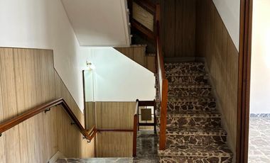 VENTA - CASA CON GALPON o LOCAL COMERCIAL - VILLA MADERO