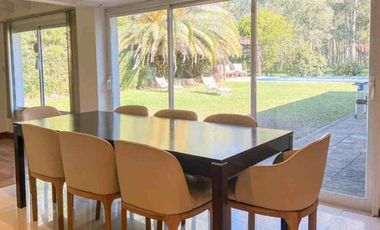 Venta de casa en Echeverria del lago- Canning