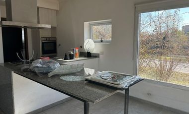 Alquiler  de casa en La Horqueta de Echeverria- Canning