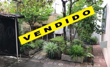 VENTA - VILLA MADERO - CASA MULTIFAMILIAR A RECICLAR