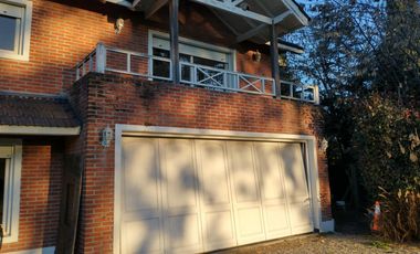 MAJESTUOSA CASA EN VENTA en VILLA ELISA- PROVINCIA DE BUENOS AIRES