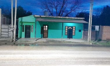 Tres departamentos sobre avenida en Ingeniero Allan, Varela