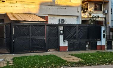 PH AL FRENTE MAS MONOAMBIENTE  VILLA BALESSTER