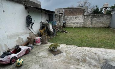 Casa de tres ambientes a la venta en José C Paz, APTO CREDITO