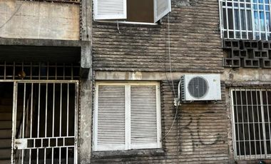 Isola 121 bis (primer piso)