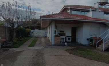 VENDO CASA MULTIPROPIEDAD SOBRE 2 LOTES