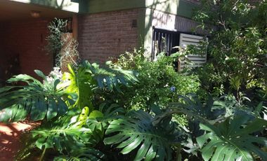 Departamento de 3 ambientes en Moron Sur, dentro de barrio cerrado con parque, con 2 amplios dormitorios con vista al parque y amplio living , cocina,
