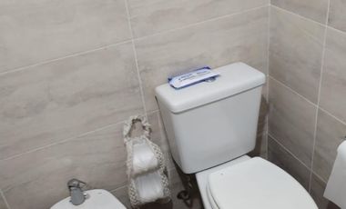 Excelente oportunidad, dos ambientes con cochera a la venta