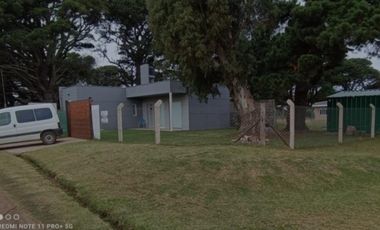 VENDO CASA MINIMALISTA EN ACANTILADOS A ESTRENAR