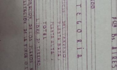 4 locales mas un salón en planta alta