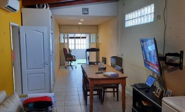 Excelente casa con quincho