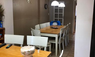 HERMOSA CASA DE 5 AMBIENTES EN VENTA MORON NORTE