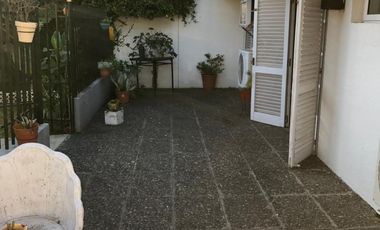 HERMOSA CASA DE 5 AMBIENTES EN VENTA MORON NORTE
