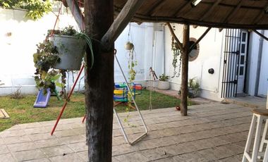 HERMOSA CASA DE 5 AMBIENTES EN VENTA MORON NORTE