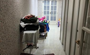 HERMOSA CASA DE 5 AMBIENTES EN VENTA MORON NORTE