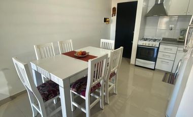 Departamento 2 Amb. con cochera.