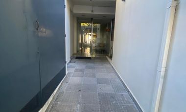 Departamento 2 Amb. con cochera.