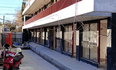 PRE VENTA DE DEPARTAMENTOS DE 2 AMBIENTES EN SEGUNDO PISO - MORON