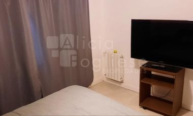 CASA 4 AMBIENTES C/GARAGE Y PARRILLA JARDÍN BARRIO COSTA ESMERALDA