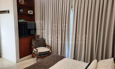 CASA 4 AMBIENTES C/GARAGE Y PARRILLA JARDÍN BARRIO COSTA ESMERALDA