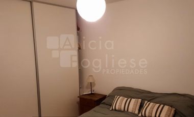 CASA 4 AMBIENTES C/GARAGE Y PARRILLA JARDÍN BARRIO COSTA ESMERALDA