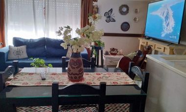 DEPARTAMENTO DE 4 AMBIENTES EN PRIMER PISO