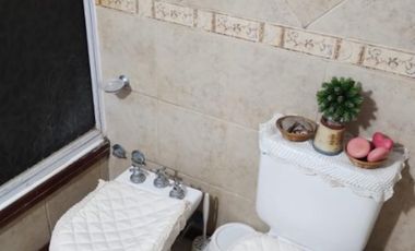 DEPARTAMENTO DE 4 AMBIENTES EN PRIMER PISO