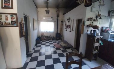 Excelente Casa Quinta 4 Ambientes EN VENTA, Tabaré 200, V. Udaondo, Ituzaingó