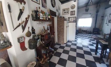 Excelente Casa Quinta 4 Ambientes EN VENTA, Tabaré 200, V. Udaondo, Ituzaingó