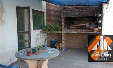 VENDO EXCELENTE CASA- ZONA CENTRO - TILISARAO